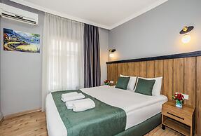 La Pera Suites
