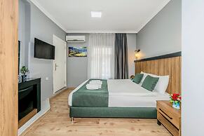 La Pera Suites