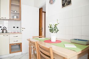 Kamchu Apartments Single Room Villa Ada 3