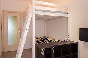 Kamchu Apartments Room Piazza Bologna 1