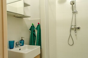 Kamchu Apartments Room Piazza Bologna 1