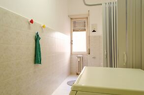 Kamchu Apartments Room Piazza Bologna 1