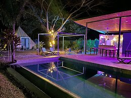 Pyramid Lodge Tamarindo Ramses