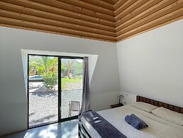 Pyramid Lodge Tamarindo Ramses