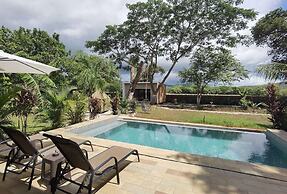 Pyramid Lodge Tamarindo Ramses