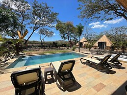 Pyramid Lodge Tamarindo Ramses