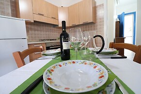 Ground Floor Villa With Barbecue for 5 Guests Pt48