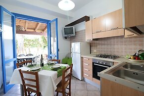 Ground Floor Villa With Barbecue for 5 Guests Pt48