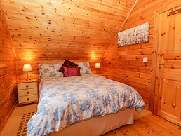 Orchard Lodge