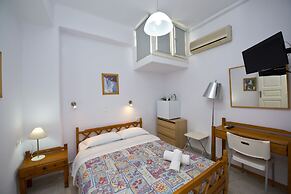 Karboni Hotel