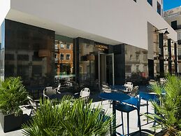 H10 Croma Malaga
