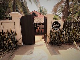 Hostal Punta Paraíso Cabañas