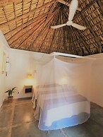 Hostal Punta Paraíso Cabañas