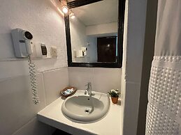 SACRED STONE BOUTIQUE HOTEL