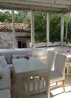 Yukari Sokak VIP Butik Otel