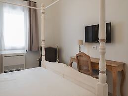 living u HomeSuites