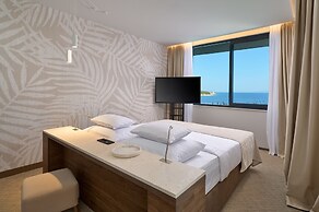 Grand hotel View