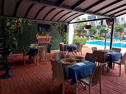 Summer Rose Hotel