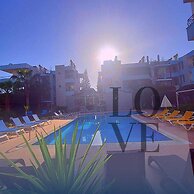 Summer Rose Hotel