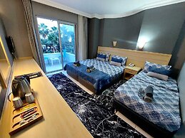 Summer Rose Hotel