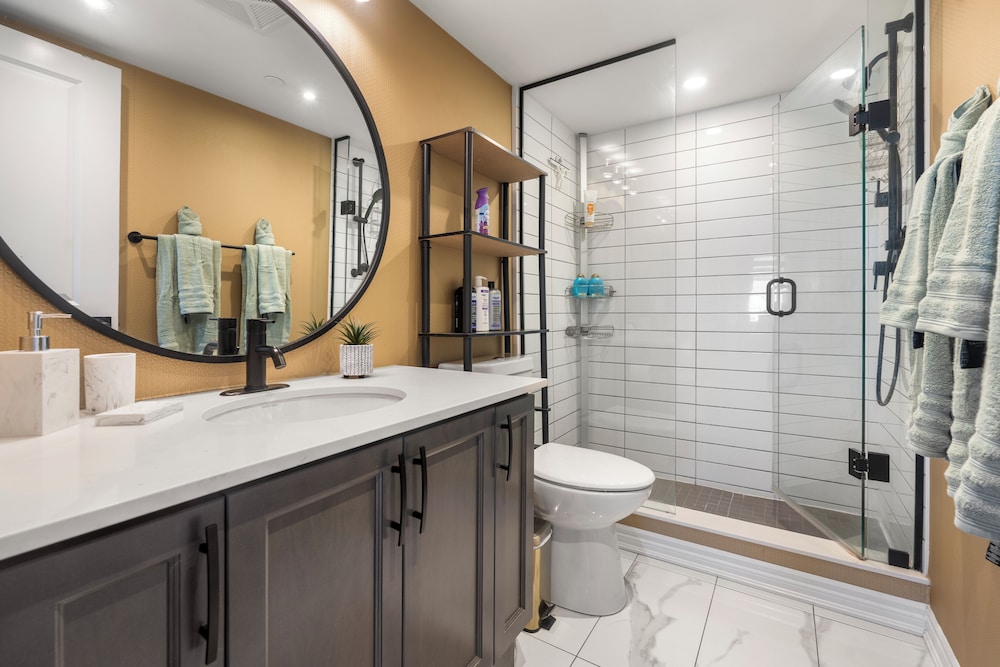 Etobicoke Suites