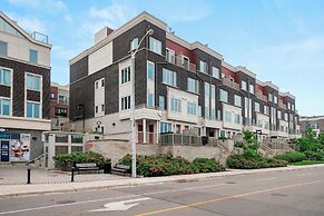 Etobicoke Suites