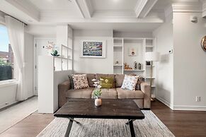 Etobicoke Suites