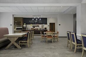 Hampton Inn By Hilton Cornwall