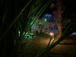 Greenway Hotel