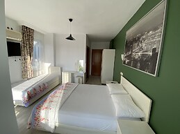 Greenway Hotel