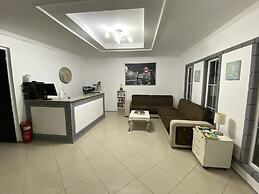 Greenway Hotel