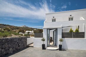 Potamida Suites