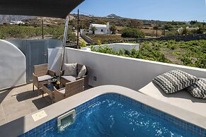Potamida Suites
