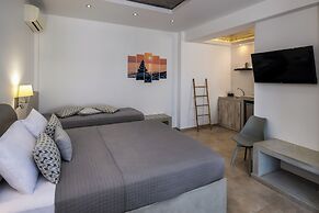 Potamida Suites