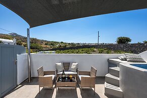 Potamida Suites