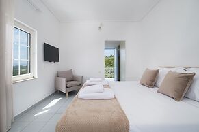 Oniro Skiathos