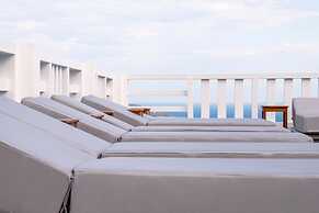 Oniro Skiathos