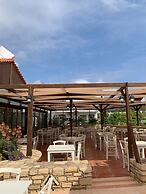ELEATERRA HOTEL