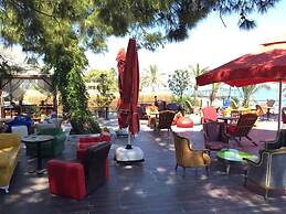 Rios Beach Hotel
