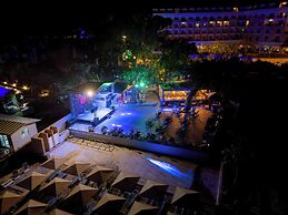 Rios Beach Hotel
