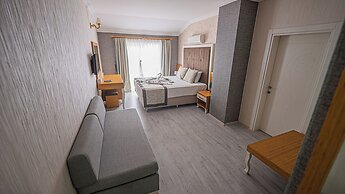 Rios Beach Hotel