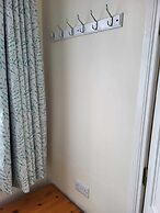 1 Bed Retreat-sleeps 2-secure Parking-garden