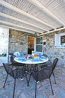 Amati Villa Cavo Dellos