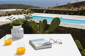 Elements Sifnos