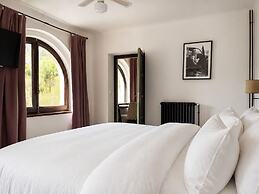 Angelats Hotel