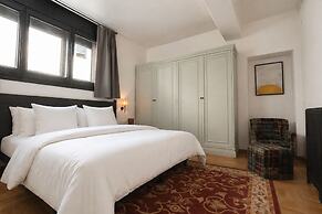 Angelats Hotel