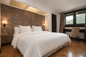 Angelats Hotel