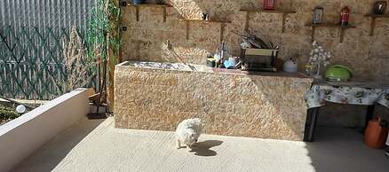 Eco Studio Flat Kalyvia Thorikou, Greece