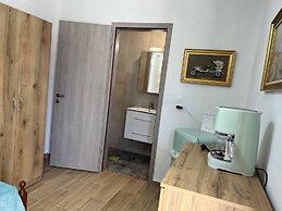 Eco Studio Flat Kalyvia Thorikou, Greece