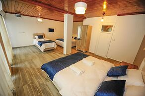 Assos No9 Hotel